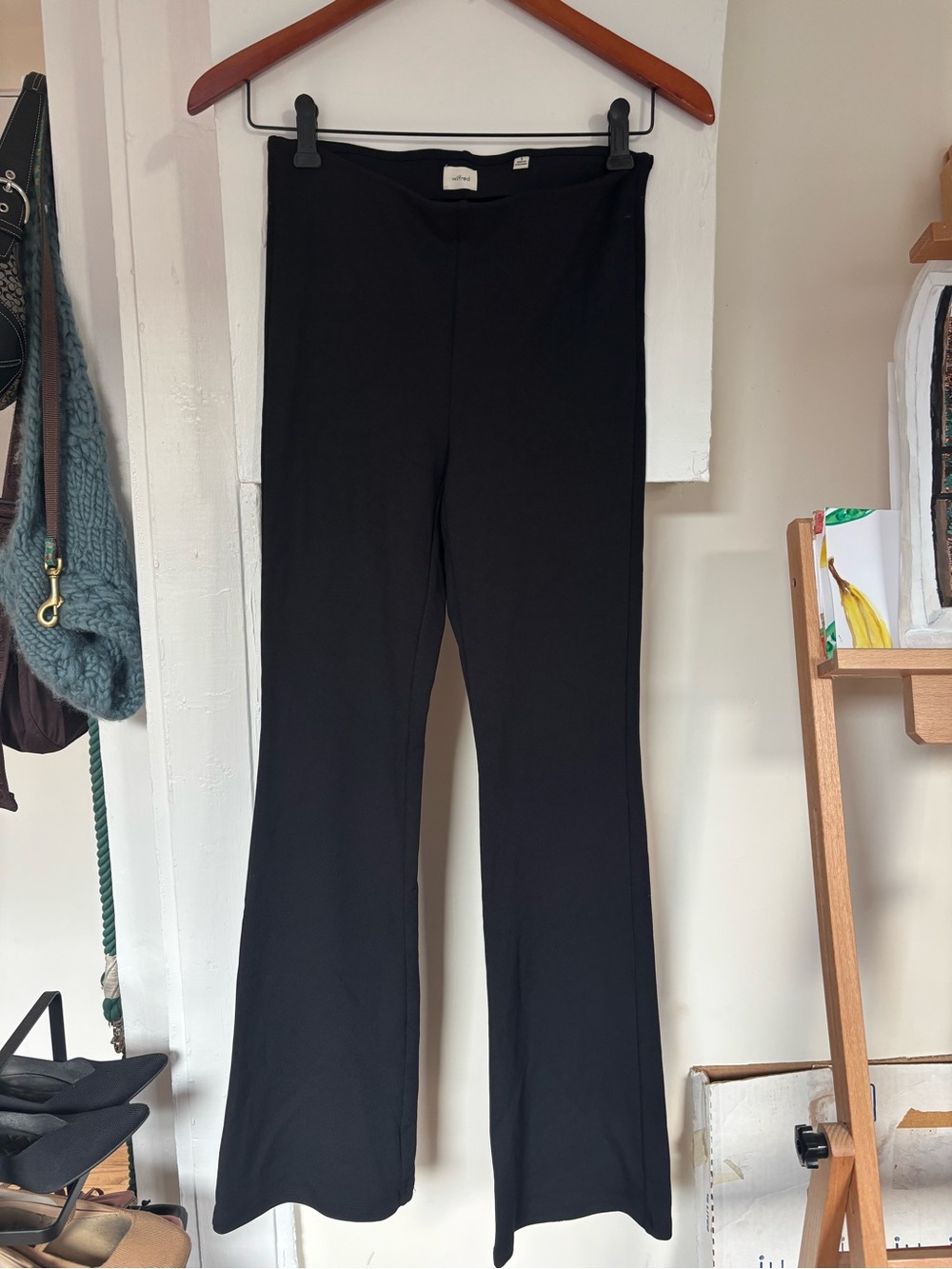 Aritzia / Wilfred Black Women's Flared Pants